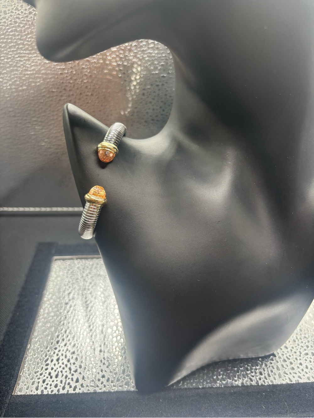 Two-Tone Ribbed Hoop Earrings with Amber Stone Ends